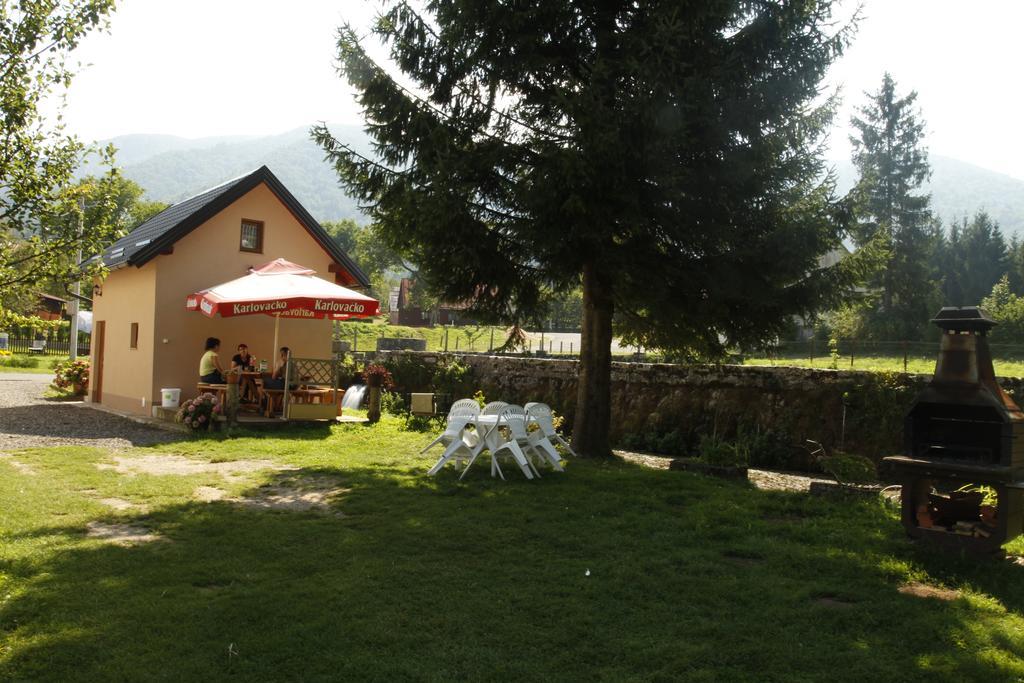 House Drakulic Hotel Кореница Екстериор снимка