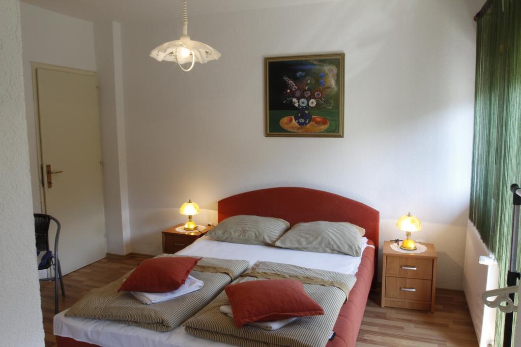 House Drakulic Hotel Кореница Екстериор снимка