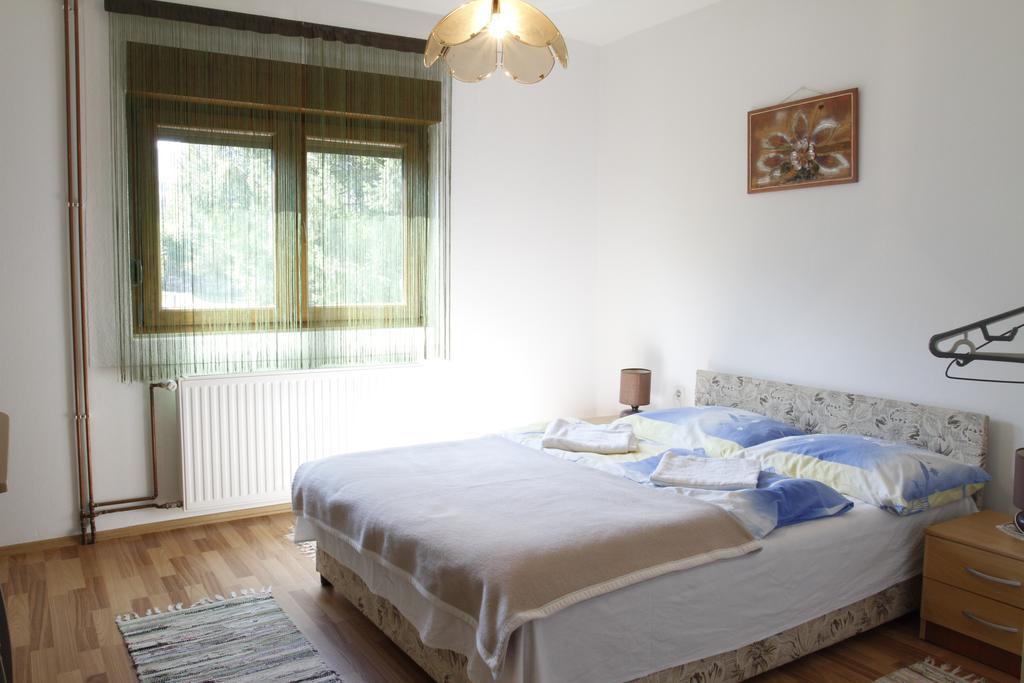 House Drakulic Hotel Кореница Екстериор снимка