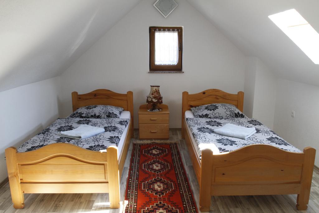 House Drakulic Hotel Кореница Екстериор снимка
